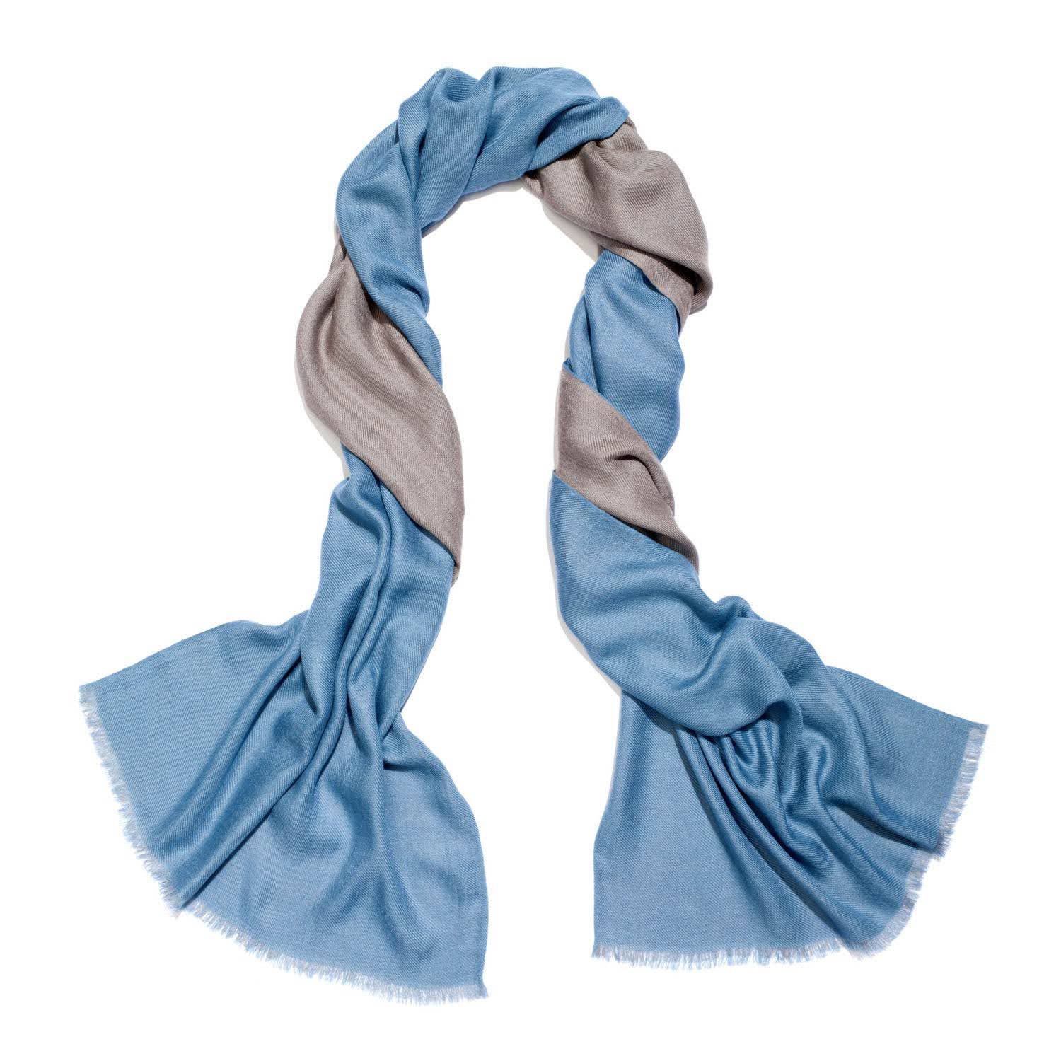 Two-tone dyed cashmere stole